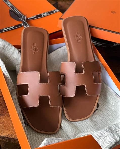 hermes oran sandals all colors|white hermes oran sandals outfit.